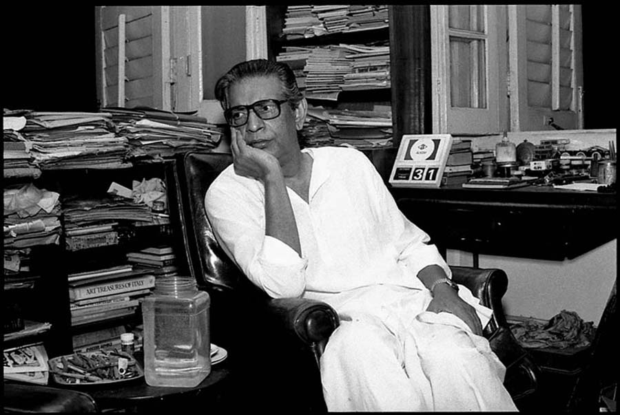 Satyajit Ray, Calcutta, 1986