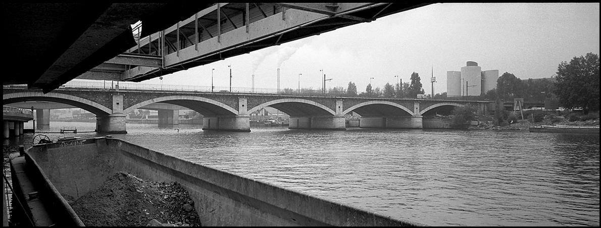 Pont National taken from Port de Bercy, 2002