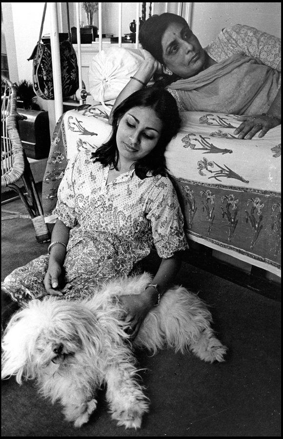 Mother and daughter, Jaipur, Rajasthan 1979