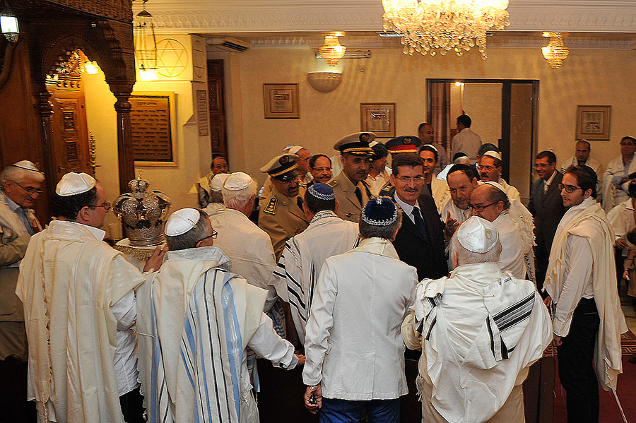 The prefect of the Marrakech region visits the Synagogue of Gueliz on Yom Kippur, Marrakech, 2012