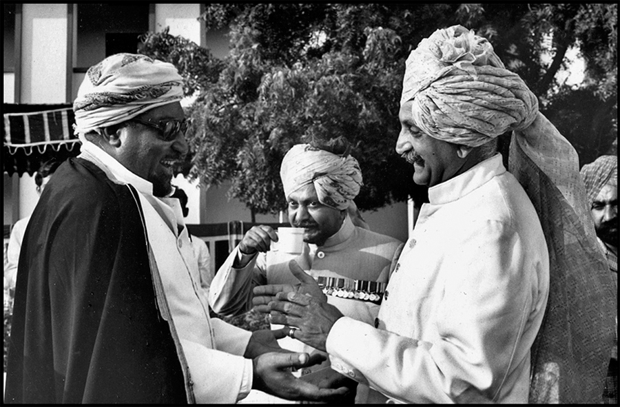 Sayed Tarik, uncle of the Sultan of Oman, greets a friend at the Mayo college centennial celebration, Ajmer, Rajasthan, 1976