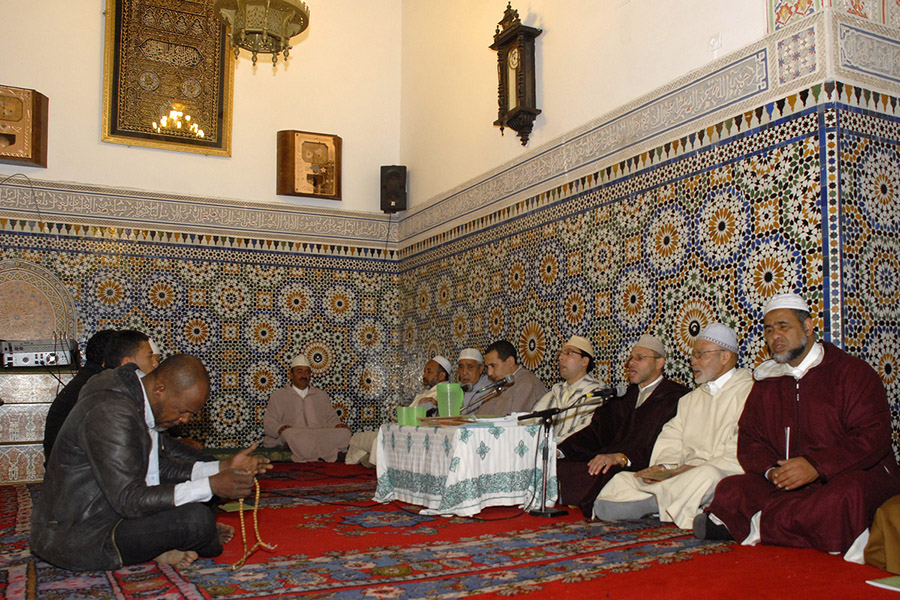 Singing the praises of the Prophet at the Zaouia Sidi Bel Abbes,  Marrakech, 2012