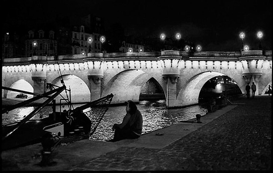 Pont Neuf and Ile de la Cité shot from Quai Conti, 2002