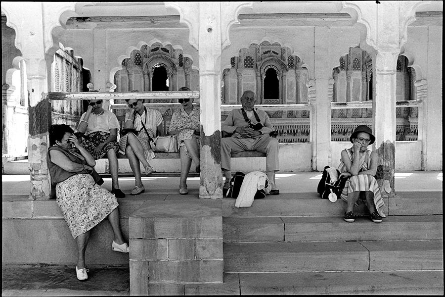 Tired tourists, Udaipur, Rajasthan, 1988