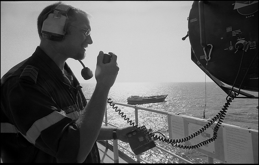 Announcing the inspection of a dhow