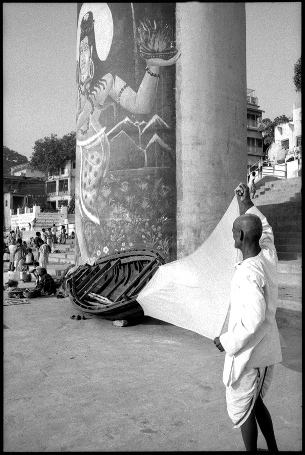 Drying a dhoti on ghat and Shiva image, Benares, 1986