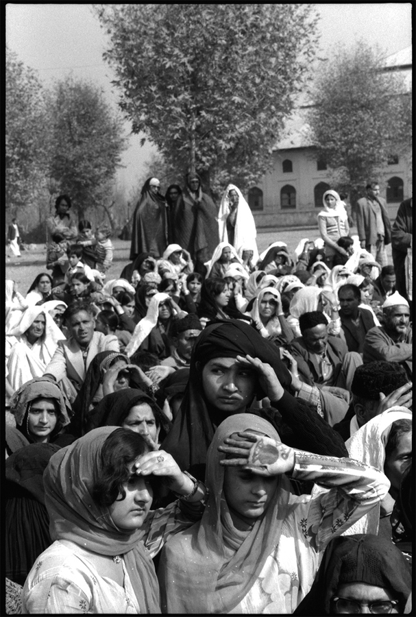 Women gather for prayer, Srinagar, Kashmir, 1979