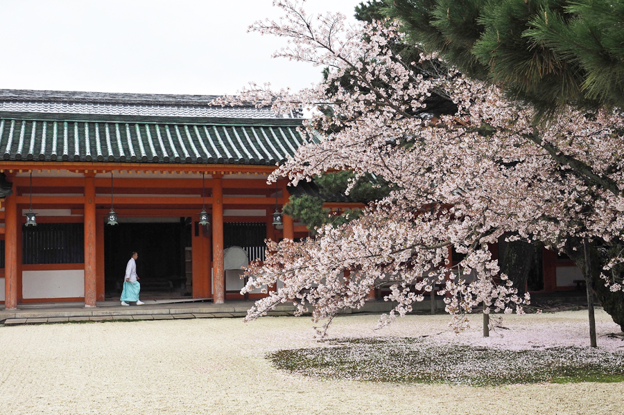 Heian Jingu shrine, Kyoto, Japan, 2015