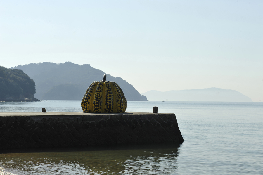 Yayoi Kusama pumpkin, Benesse Foundation, Naoshima, Japan, 2015